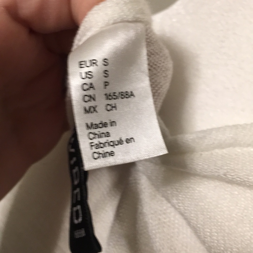 H&M white top - Picture 6 of 7